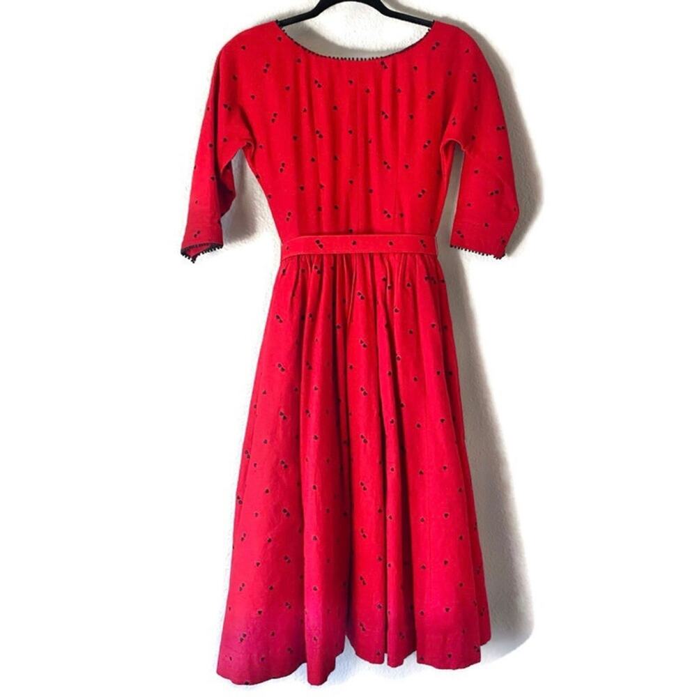 Vintage 1950s Lanz Heart Print Fit & Flare Circle Skirt Dress Size Small - Picture 4 of 9